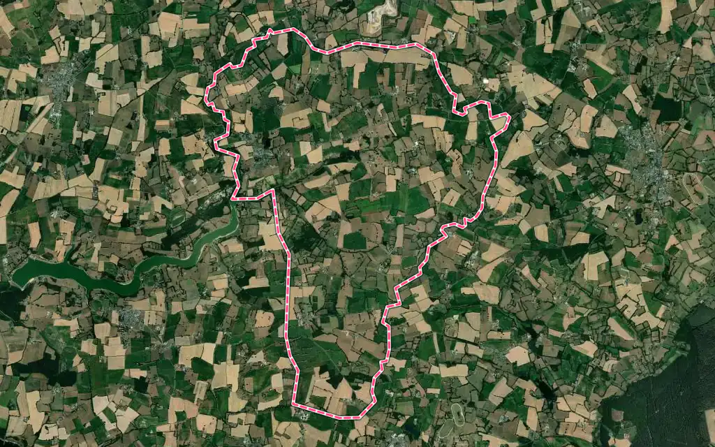 Vue satellite de Bourgon avec ses contours administratifs