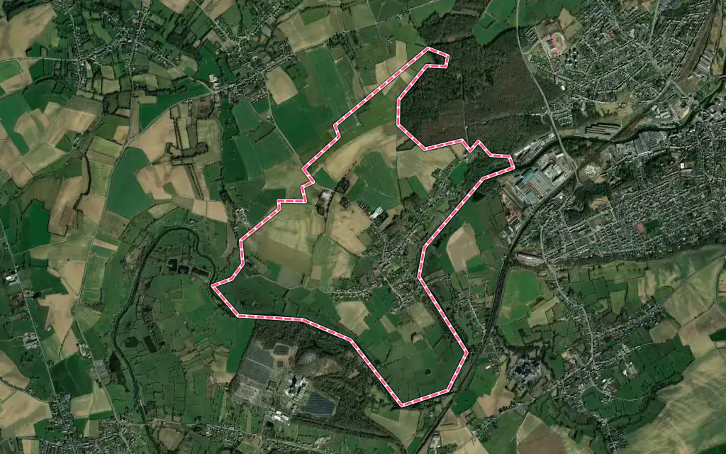 Vue satellite de Boussières-sur-Sambre avec ses contours administratifs