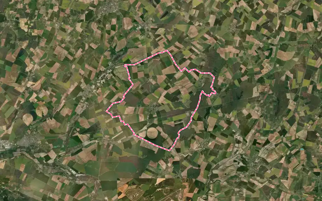 Vue satellite de Brécy avec ses contours administratifs