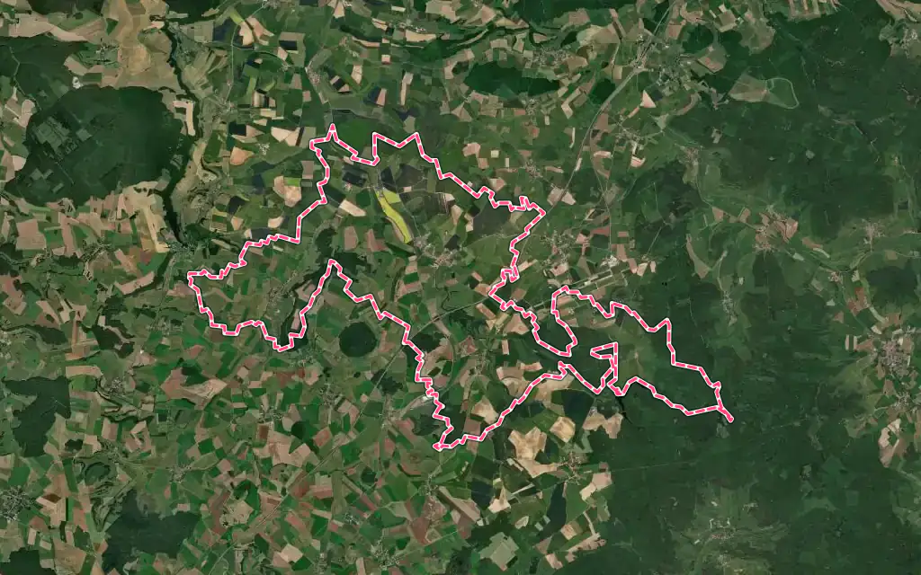 Vue satellite de Breuvannes-en-Bassigny avec ses contours administratifs
