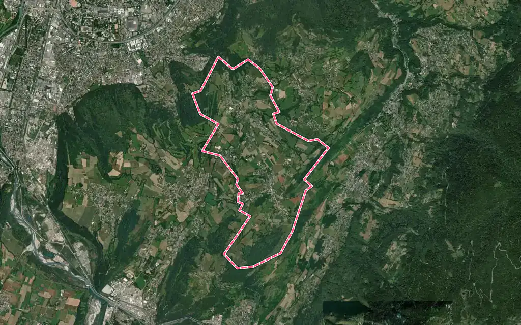 Vue satellite de Brié-et-Angonnes avec ses contours administratifs