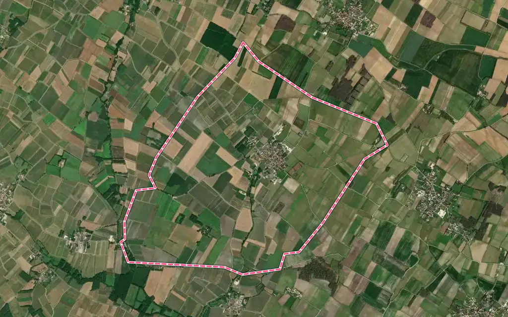 Vue satellite de Brie-sous-Matha avec ses contours administratifs