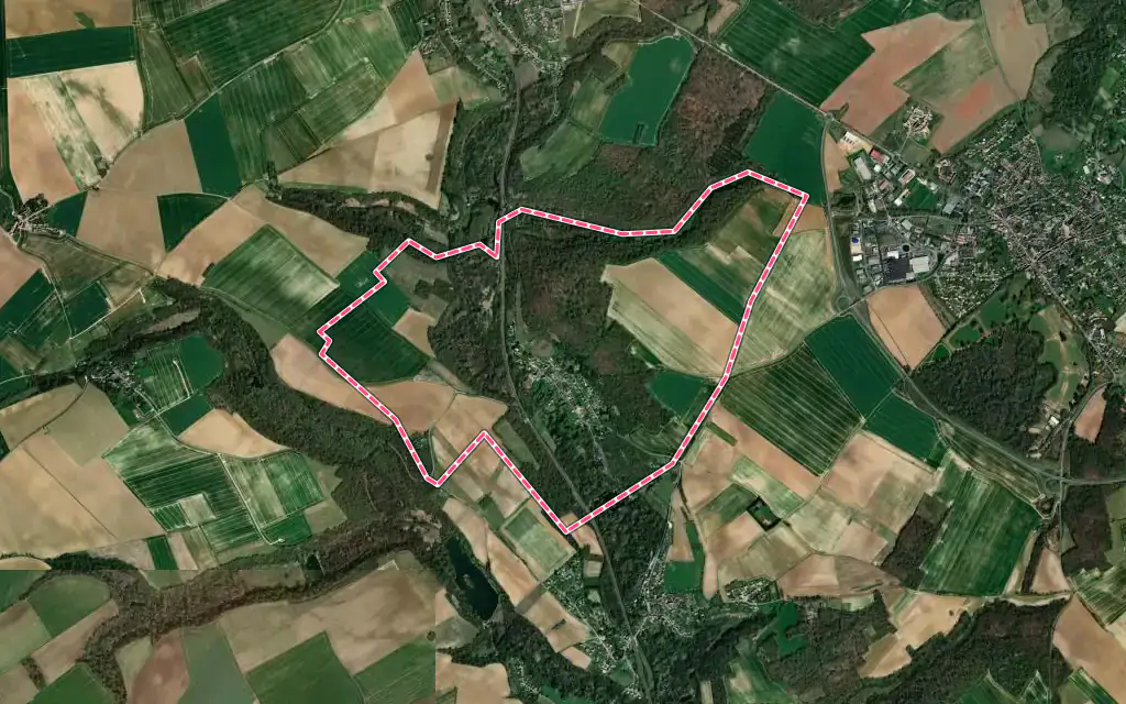 Vue satellite de Brignancourt avec ses contours administratifs