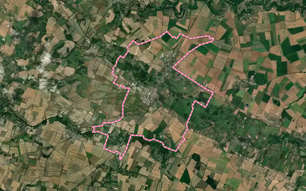 Vue satellite de Brioux-sur-Boutonne avec ses contours administratifs