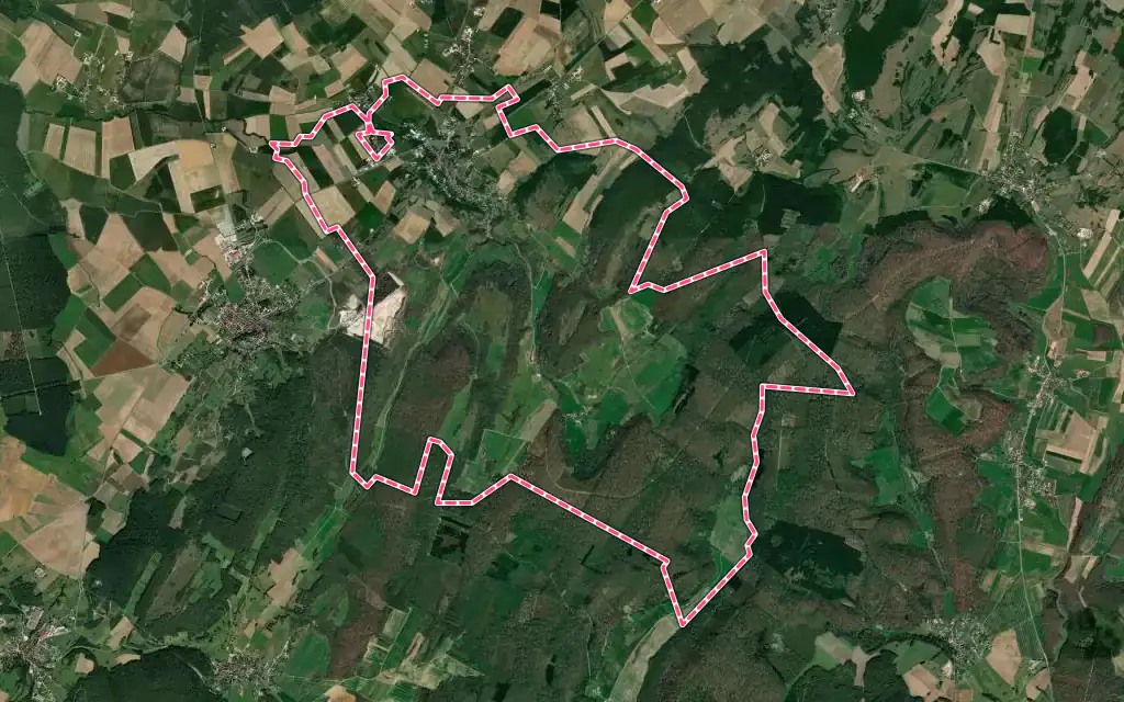 Vue satellite de Bucey-lès-Gy avec ses contours administratifs