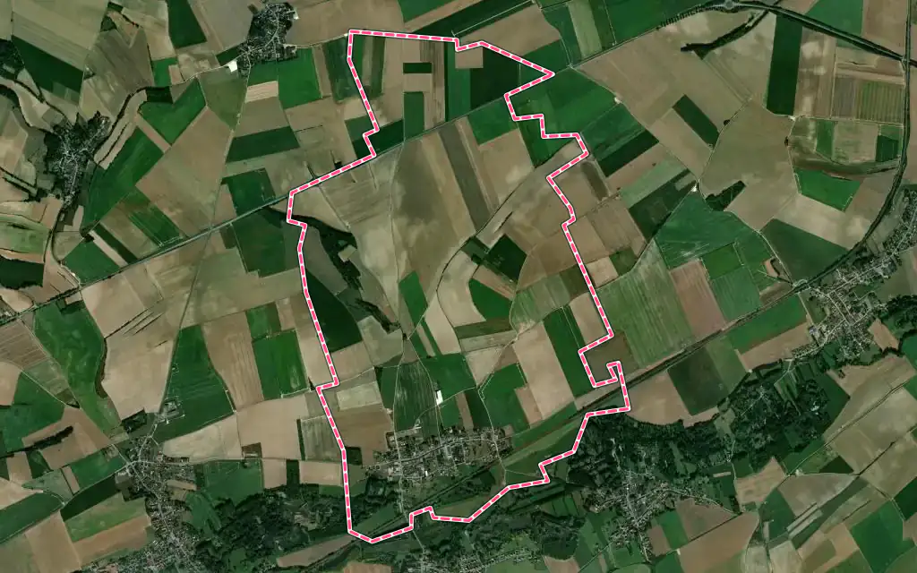 Vue satellite de Buire-sur-l'Ancre avec ses contours administratifs