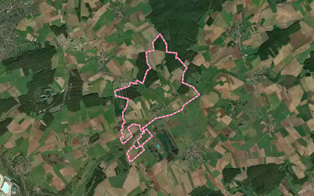 Vue satellite de Buissoncourt avec ses contours administratifs