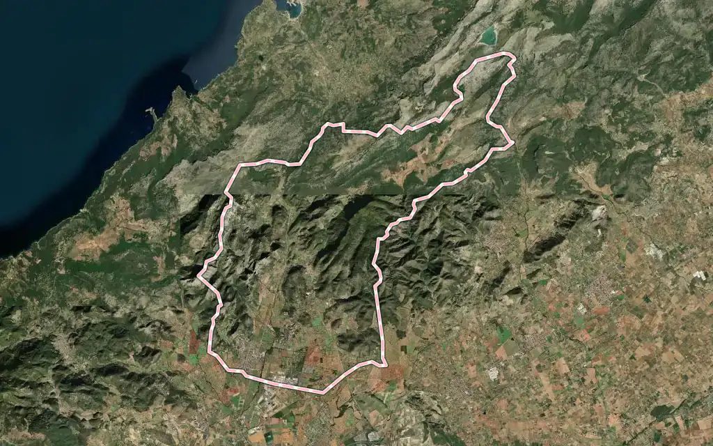 Vista satélite de Bunyola con su contorno administrativo