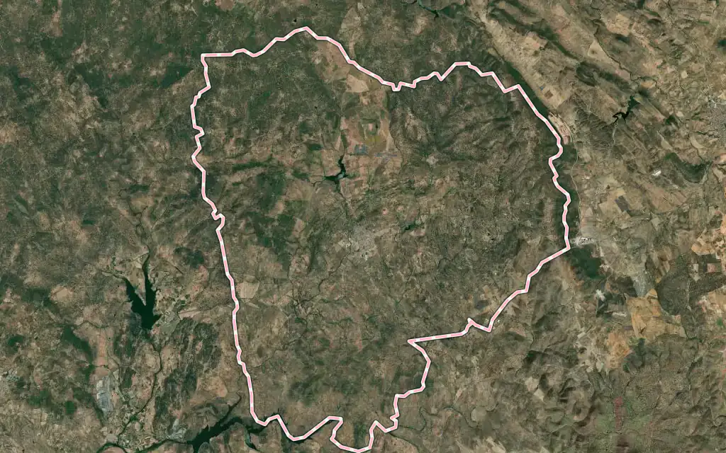 Vista satélite de Burguillos del Cerro con su contorno administrativo