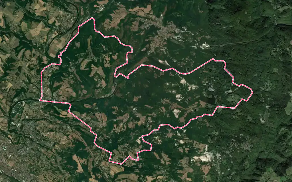 Vue satellite de Burlats avec ses contours administratifs