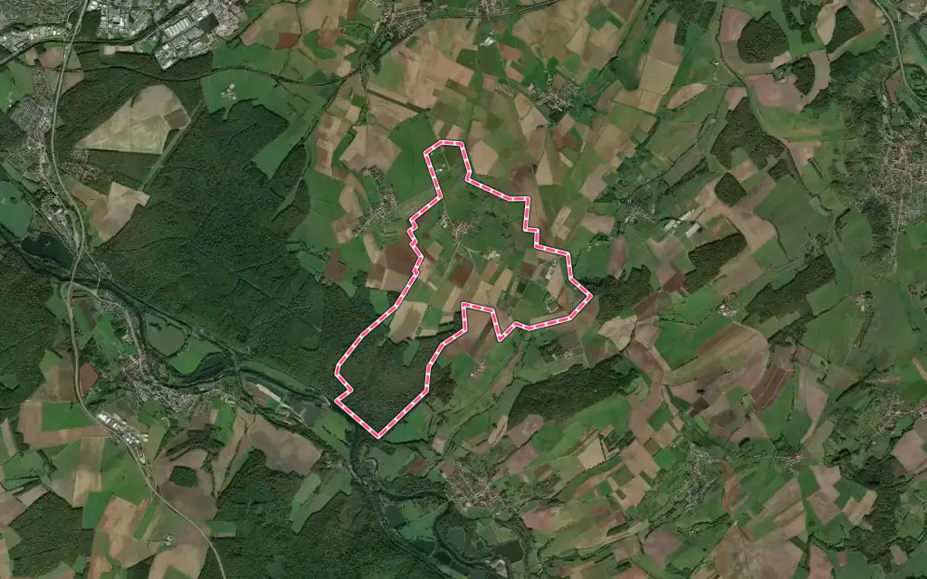 Vue satellite de Burthecourt-aux-Chênes avec ses contours administratifs