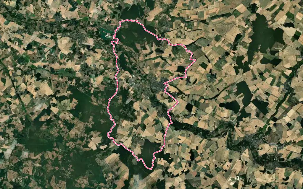 Vue satellite de Buzançais avec ses contours administratifs