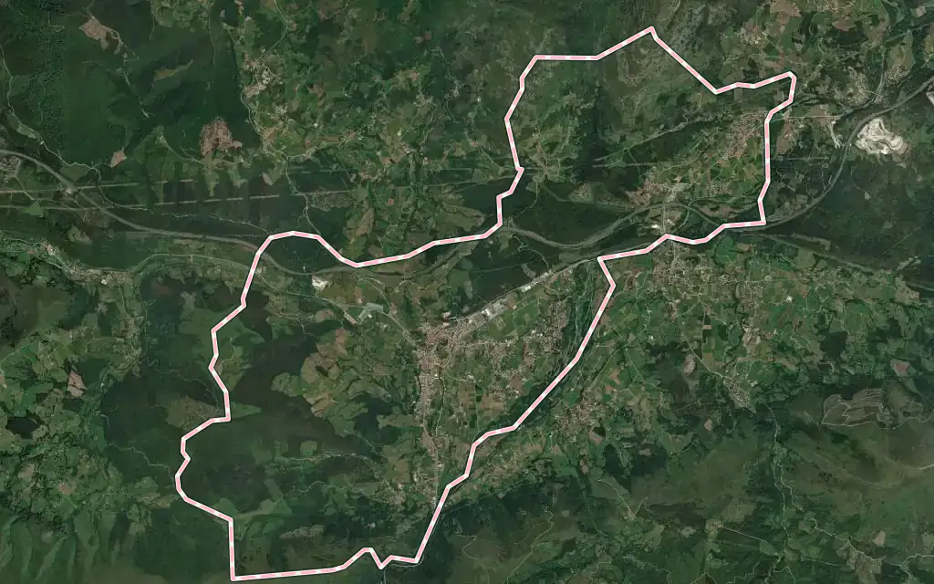 Vista satélite de Cabezón de la Sal con su contorno administrativo