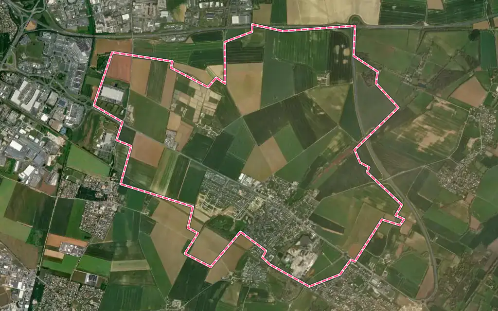 Vue satellite de Cagny avec ses contours administratifs