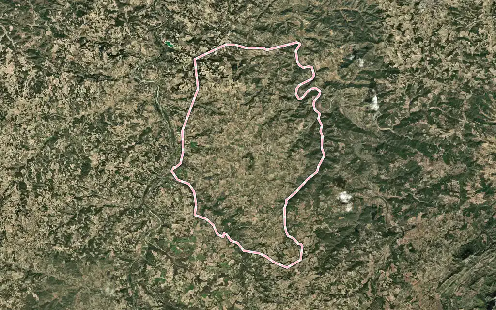Vista satélite de Calaceite / Calaceit con su contorno administrativo