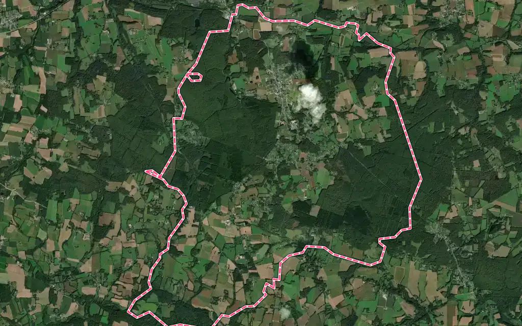 Vue satellite de Camors avec ses contours administratifs