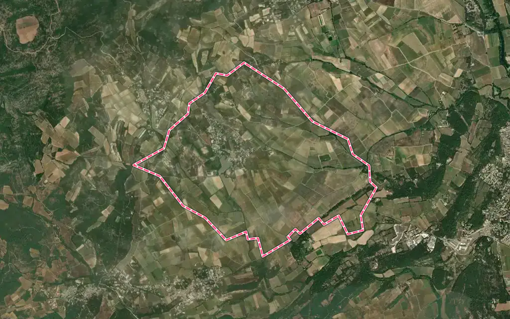 Vue satellite de Campagne avec ses contours administratifs