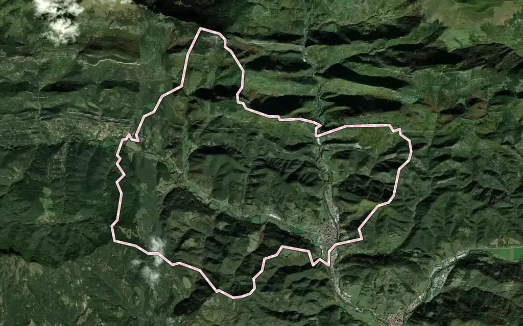 Vista satélite de Campdevànol con su contorno administrativo