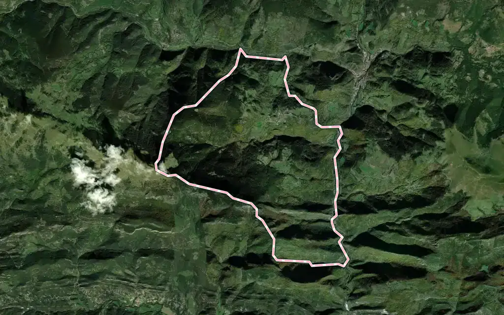 Vista satélite de Campelles con su contorno administrativo