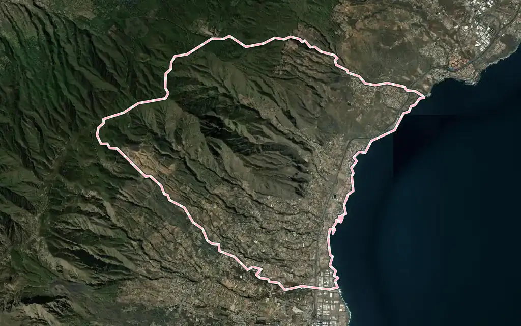 Vista satélite de Candelaria con su contorno administrativo