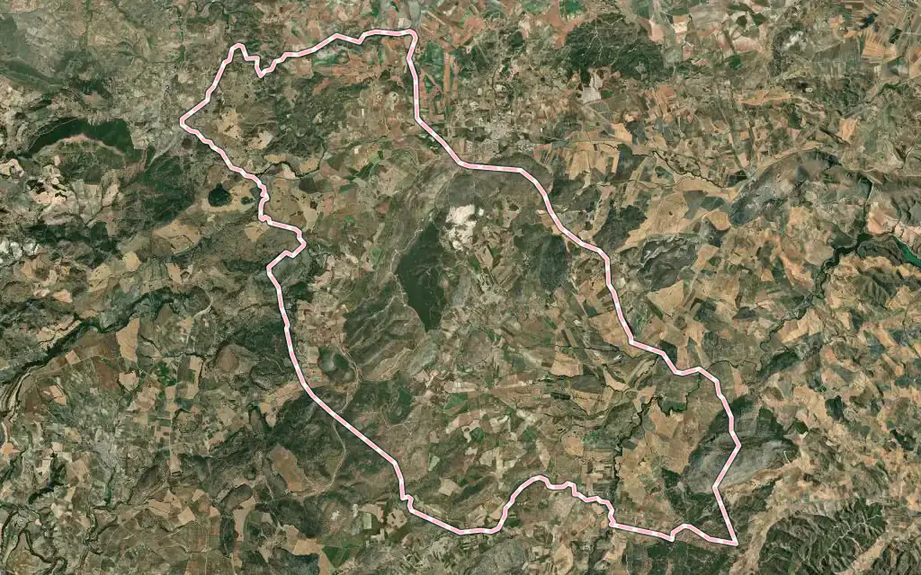 Vista satélite de Cañete la Real con su contorno administrativo