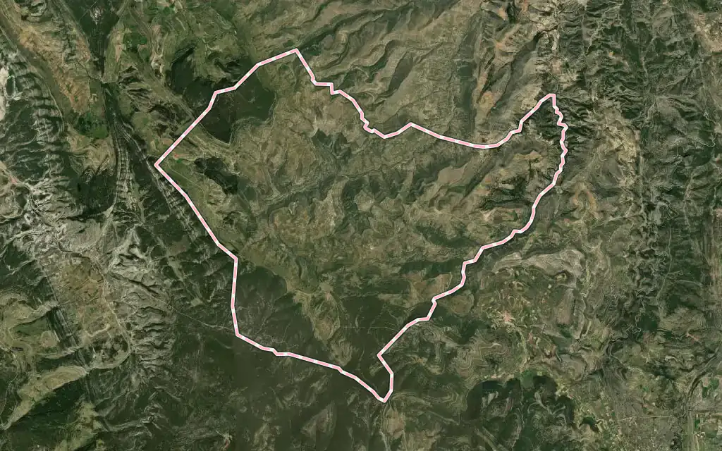 Vista satélite de Cantavieja con su contorno administrativo