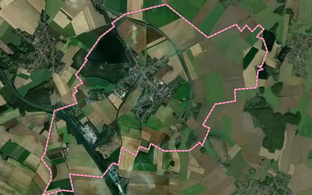 Vue satellite de Cantin avec ses contours administratifs