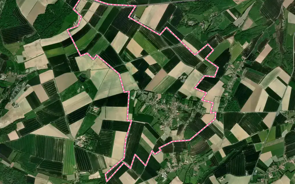 Vue satellite de Capelle-lès-Hesdin avec ses contours administratifs