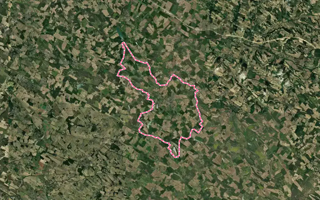Vue satellite de Caraman avec ses contours administratifs