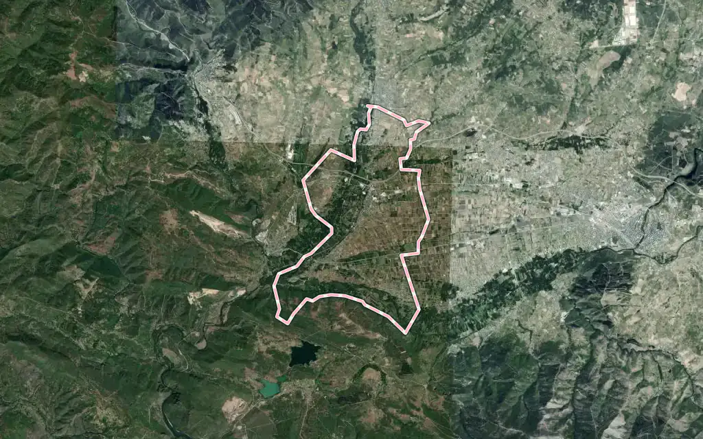 Vista satélite de Carracedelo con su contorno administrativo