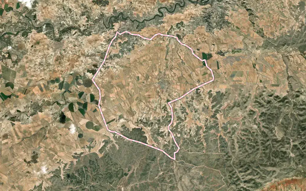 Vista satélite de Casas de Juan Núñez con su contorno administrativo