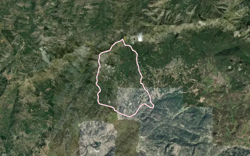 Vista satélite de Casavieja con su contorno administrativo
