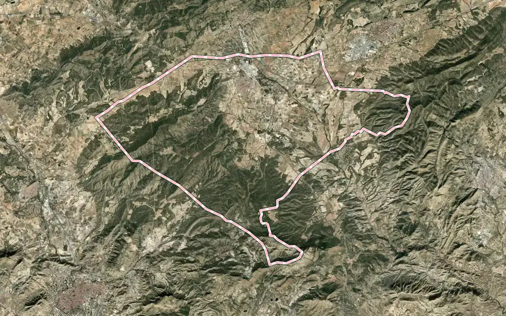 Vista satélite de Castalla con su contorno administrativo