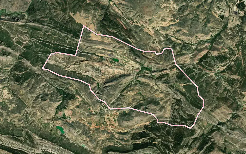 Vista satélite de Castel de Cabra con su contorno administrativo