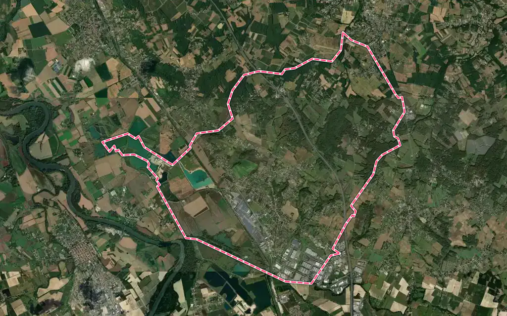 Vue satellite de Castelnau-d'Estrétefonds avec ses contours administratifs