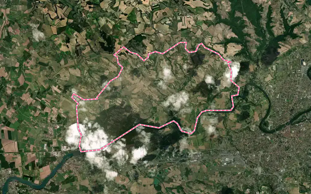Vue satellite de Castelnau-de-Lévis avec ses contours administratifs