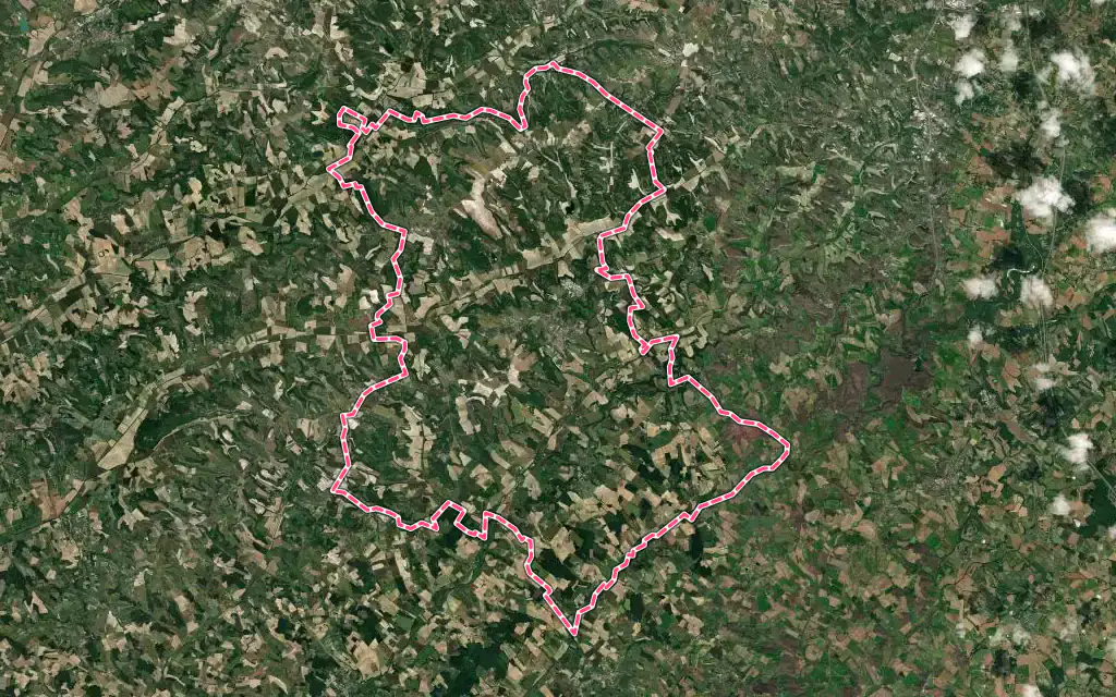 Vue satellite de Castelnau Montratier-Sainte Alauzie avec ses contours administratifs