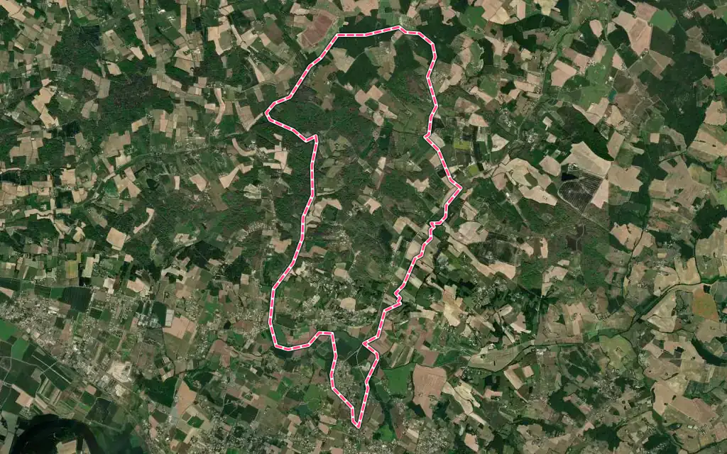 Vue satellite de Castelnau-sur-Gupie avec ses contours administratifs
