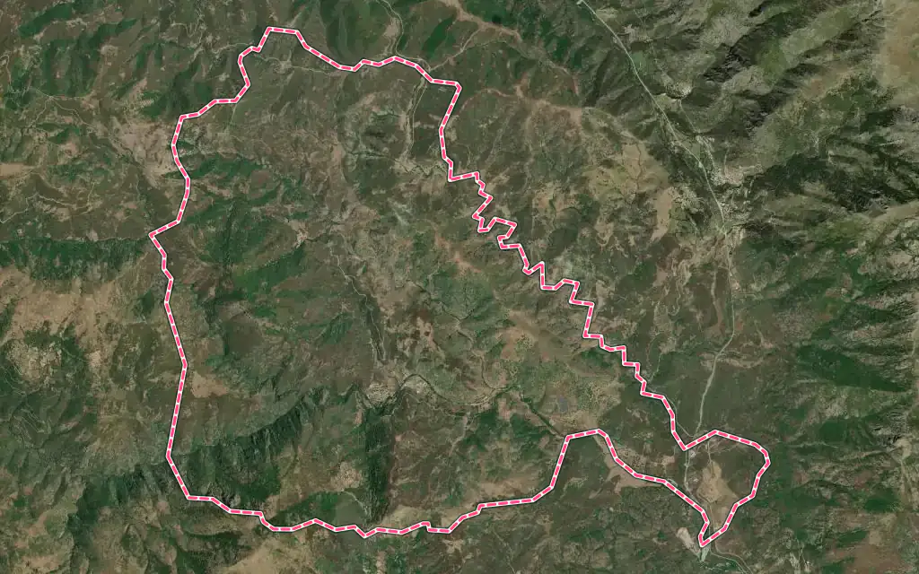 Vue satellite de Castifao avec ses contours administratifs