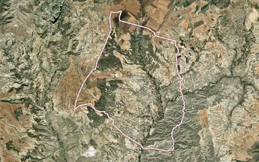 Vista satélite de Castilléjar con su contorno administrativo