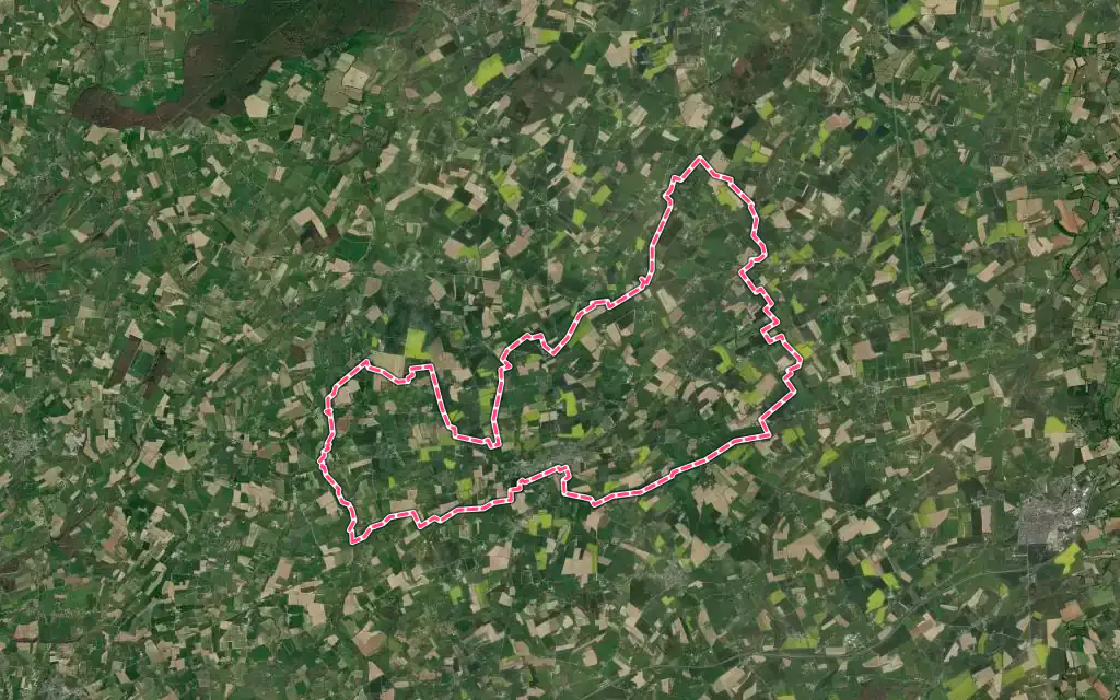 Vue satellite de Caumont-sur-Aure avec ses contours administratifs