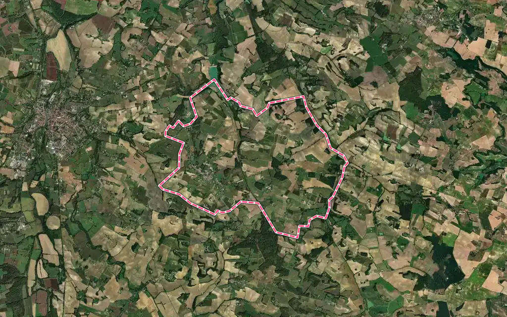 Vue satellite de Caussens avec ses contours administratifs