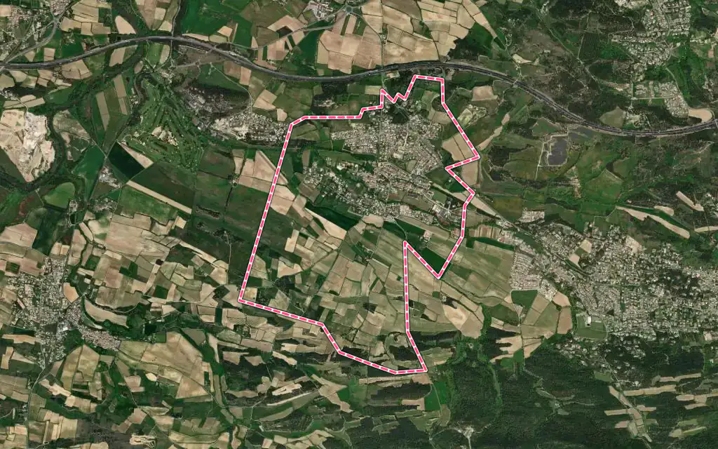 Vue satellite de Cazilhac avec ses contours administratifs