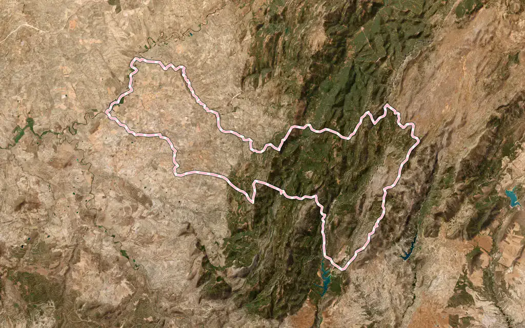 Vista satélite de Cazorla con su contorno administrativo