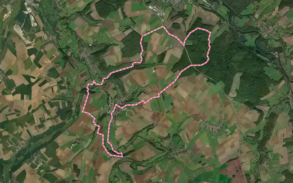 Vue satellite de Ceintrey avec ses contours administratifs