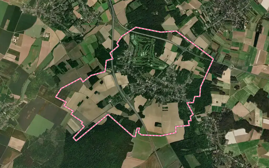 Vue satellite de Cély avec ses contours administratifs