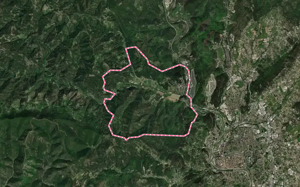 Vue satellite de Cendras avec ses contours administratifs