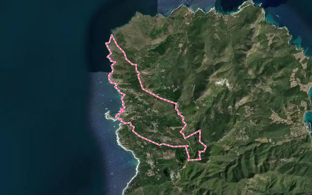 Vue satellite de Centuri avec ses contours administratifs