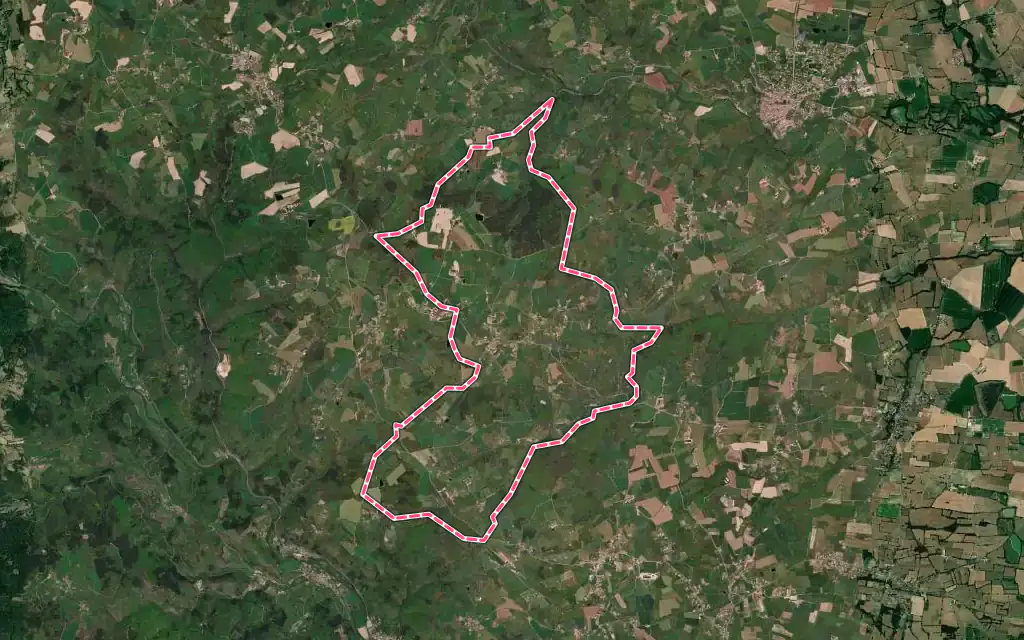 Vue satellite de Cezay avec ses contours administratifs
