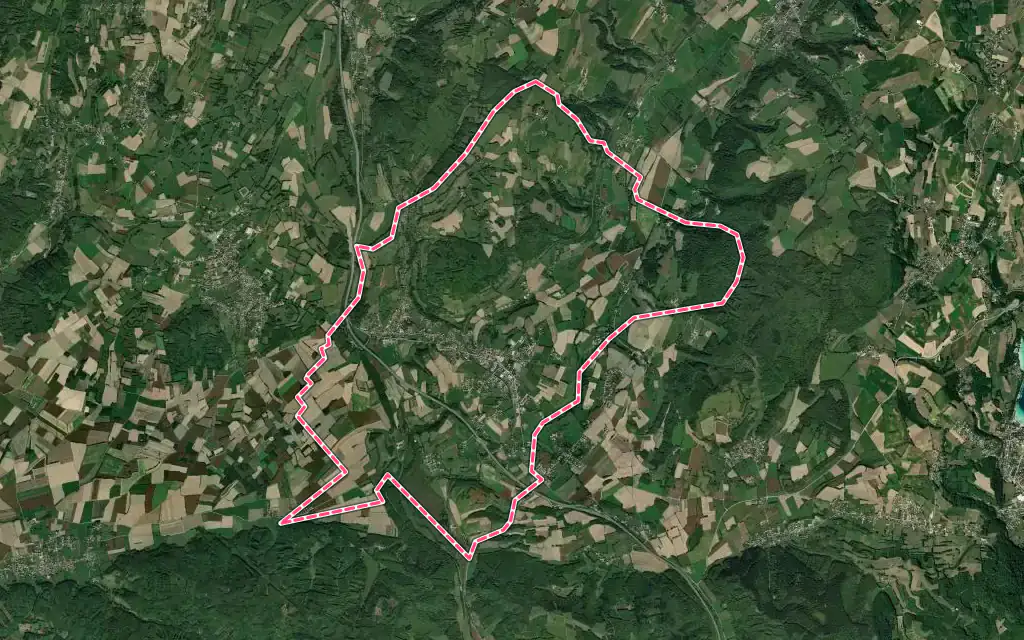 Vue satellite de Châbons avec ses contours administratifs